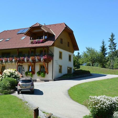 Haus Ingrid Leilighet Sankt Georgen ob Murau Eksteriør bilde